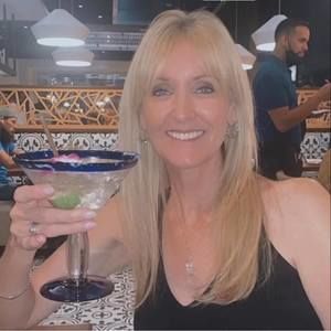 Meet your Posher, Catherine